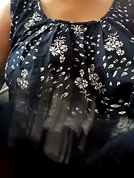 Snapshot of Hot-Jasmin chatting on September 10, 9:09 am Hot-Jasmin online show from September 10, 9:09 am