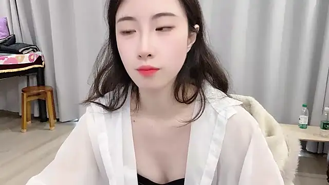 Freya7777 online show from October 26, 6:20 am