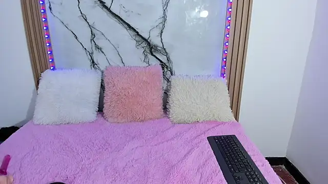 Karol queen hh online show from September 12, 2:02 pm