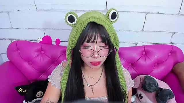 Snapshot of SafiroAgataaa chatting on October 28, 11:31 pm SafiroAgataaa online show from October 28, 11:31 pm