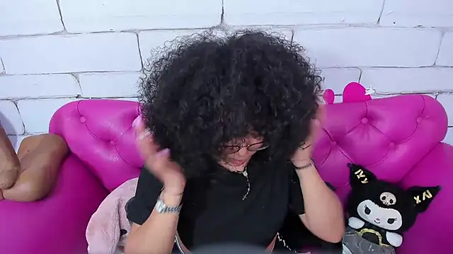 Snapshot of SafiroAgataaa chatting on October 27, 8:36 pm SafiroAgataaa online show from October 27, 8:36 pm