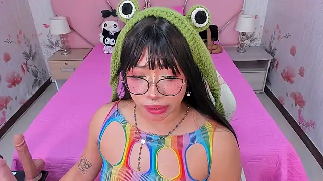 Snapshot of SafiroAgataaa chatting on October 25, 11:55 pm SafiroAgataaa online show from October 25, 11:55 pm