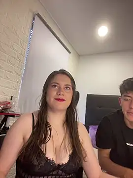 lizedandpeter online show from September 9, 11:21 am
