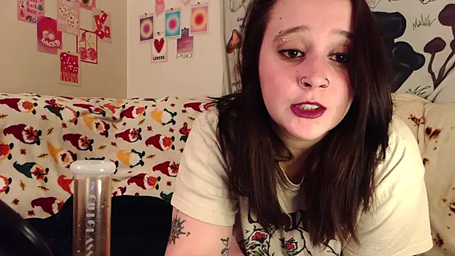 Shadow Slut online show from October 18, 1:08 am