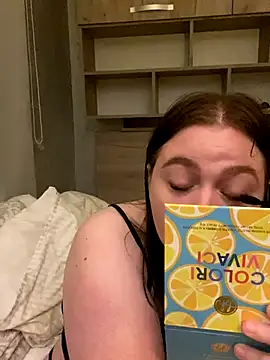 Snapshot of SoniaNovara chatting on September 25, 5:01 pm SoniaNovara online show from September 25, 5:01 pm