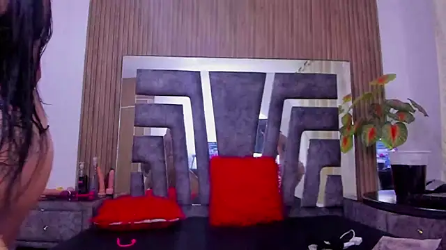 Snapshot of KathalinaPaz chatting on October 25, 12:24 pm KathalinaPaz online show from October 25, 12:24 pm