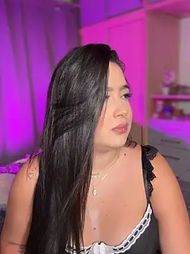 Emiily Moore1 online show from December 23, 1:42 am