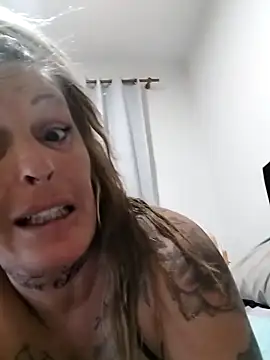 Snapshot of canariamorbosa chatting on September 27, 8:27 pm canariamorbosa online show from September 27, 8:27 pm