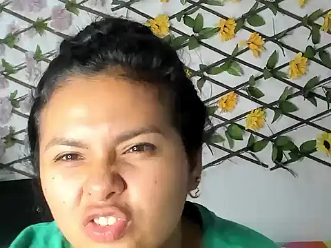 lizz star online show from September 20, 4:33 am