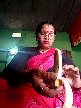 Manavi x online show from March 4, 9:16 am