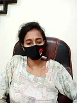 Snapshot of Softecho-03 chatting on October 26, 2:34 pm Softecho-03 online show from October 26, 2:34 pm