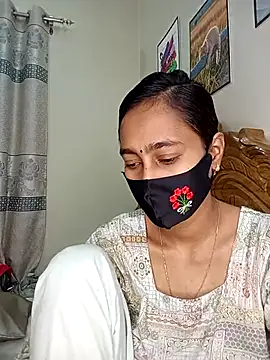 Snapshot of Softecho-03 chatting on September 23, 5:22 pm Softecho-03 online show from September 23, 5:22 pm