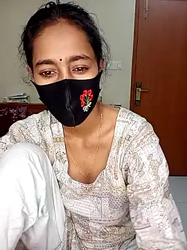 Snapshot of Softecho-03 chatting on September 25, 10:51 pm Softecho-03 online show from September 25, 10:51 pm