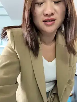 xixi-kiki online show from September 11, 5:30 am