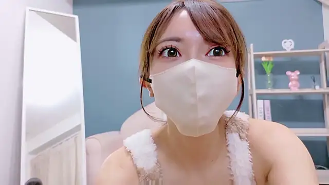 RIRI-style online show from October 28, 3:18 pm