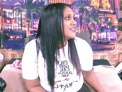 Snapshot of IndianSexyLady4u chatting on October 23, 3:18 pm IndianSexyLady4u online show from October 23, 3:18 pm