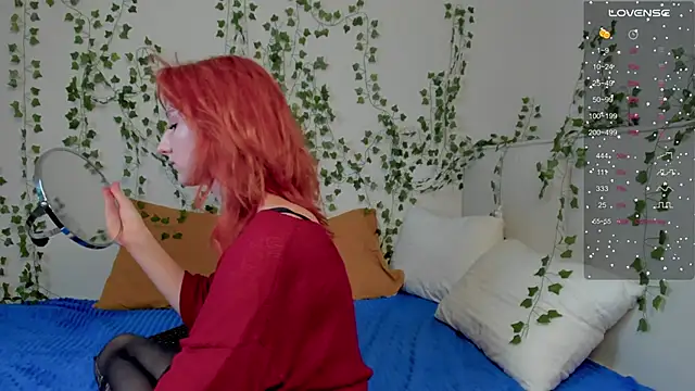 LisaFlames online show from October 25, 9:06 am