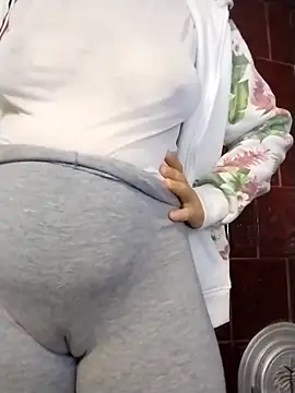 Snapshot of LenaBloomy chatting on October 7, 12:31 pm LenaBloomy online show from October 7, 12:31 pm