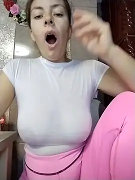 Snapshot of LenaBloomy chatting on October 10, 12:43 pm LenaBloomy online show from October 10, 12:43 pm