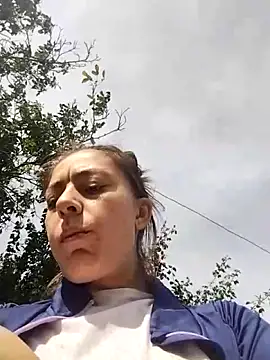 Snapshot of LenaBloomy chatting on September 27, 10:33 am LenaBloomy online show from September 27, 10:33 am