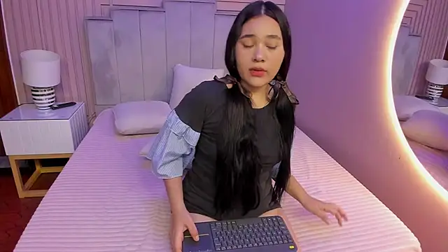 Lovely peach2 online show from September 10, 4:12 am