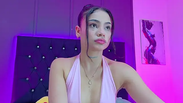 SammyRose  online show from November 17, 8:09 pm