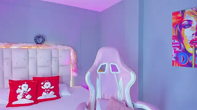 SammyRose  online show from December 13, 7:53 pm