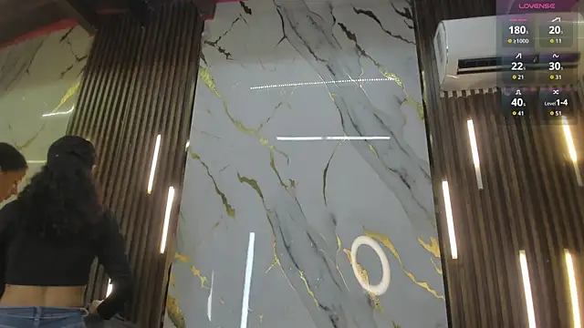 VictoriaDuart online show from December 22, 8:23 pm