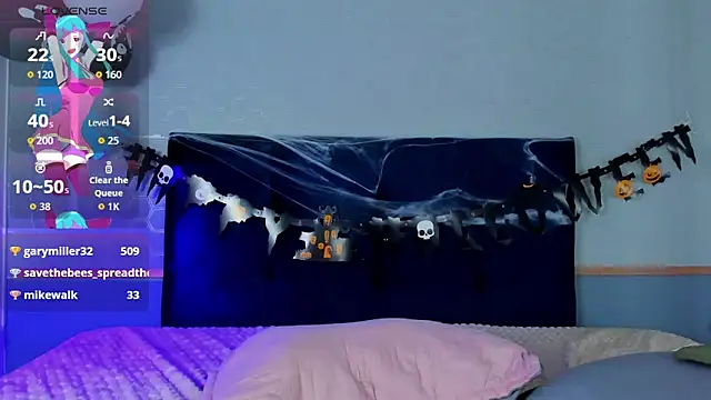 Snapshot of Tsuki_Maru chatting on October 31, 9:08 pm Tsuki Maru online show from October 31, 9:08 pm