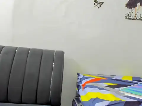 sarithasweettt online show from September 25, 3:38 am