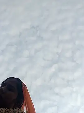 Snapshot of Hot_Seema83 chatting on October 29, 11:36 am Hot Seema83 online show from October 29, 11:36 am