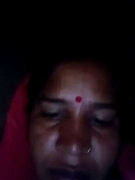 Snapshot of Hot_Seema83 chatting on October 22, 12:04 am Hot Seema83 online show from October 22, 12:04 am