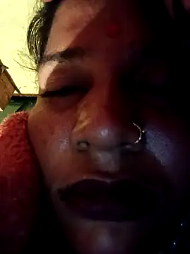 Snapshot of Hot_Seema83 chatting on November 1, 10:14 pm Hot Seema83 online show from November 1, 10:14 pm