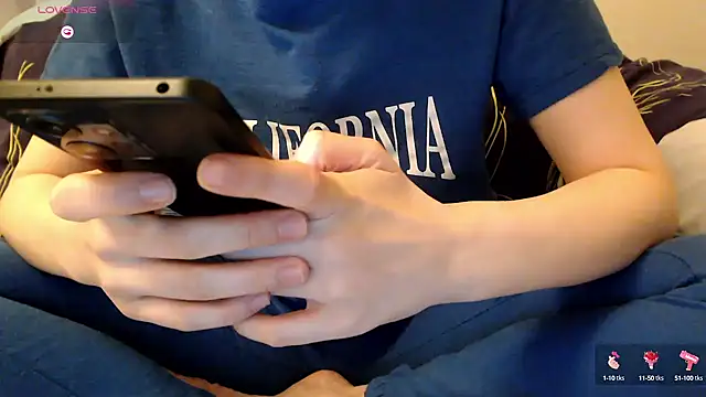 Snapshot of BestOfTheSexy chatting on October 3, 11:10 pm BestOfTheSexy online show from October 3, 11:10 pm