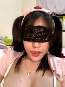 ZinzinLy online show from October 1, 4:56 pm