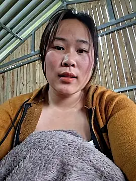 ALIENHR38 online show from March 7, 2:51 am