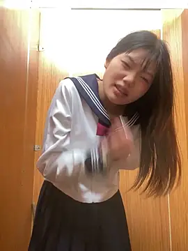 Snapshot of xixi_28 chatting on October 28, 2:06 am xixi 28 online show from October 28, 2:06 am