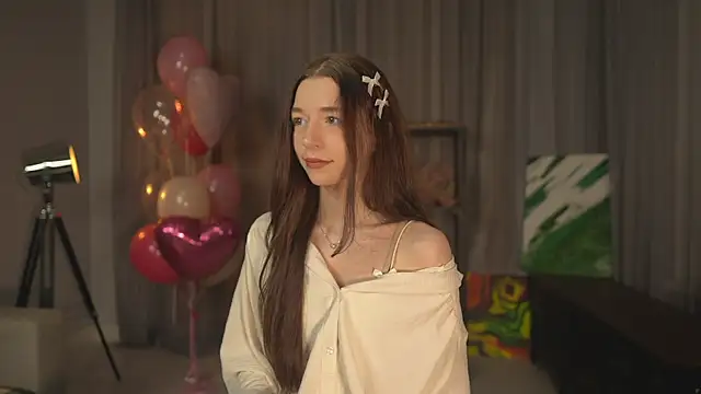 Snapshot of RoxieBolich chatting on October 12, 2:08 pm RoxieBolich online show from October 12, 2:08 pm