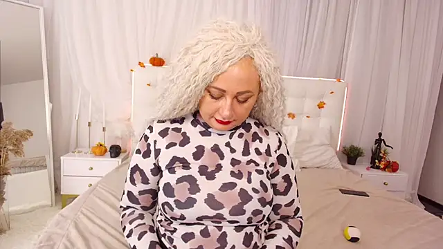 Snapshot of Lilit_1Love chatting on October 20, 4:32 pm Lilit 1Love online show from October 20, 4:32 pm