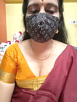 Snapshot of mallu-reshma chatting on October 18, 6:10 pm mallu-reshma online show from October 18, 6:10 pm