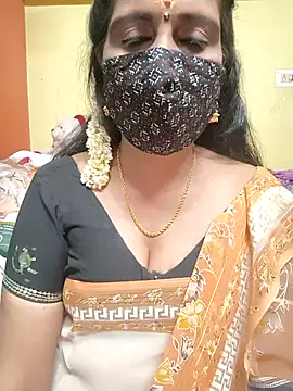 Snapshot of mallu-reshma chatting on October 17, 6:00 pm mallu-reshma online show from October 17, 6:00 pm