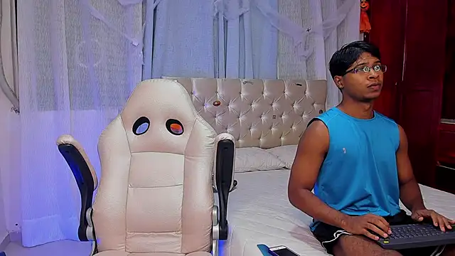 john mystic online show from October 17, 3:10 am