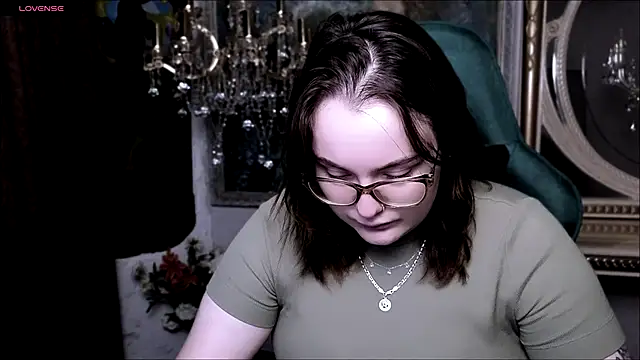 Snapshot of KatrinClark chatting on September 26, 4:37 pm KatrinClark online show from September 26, 4:37 pm