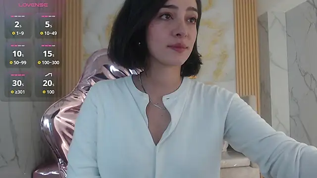 Snapshot of sara_lopez_s chatting on October 22, 1:38 pm sara lopez s online show from October 22, 1:38 pm