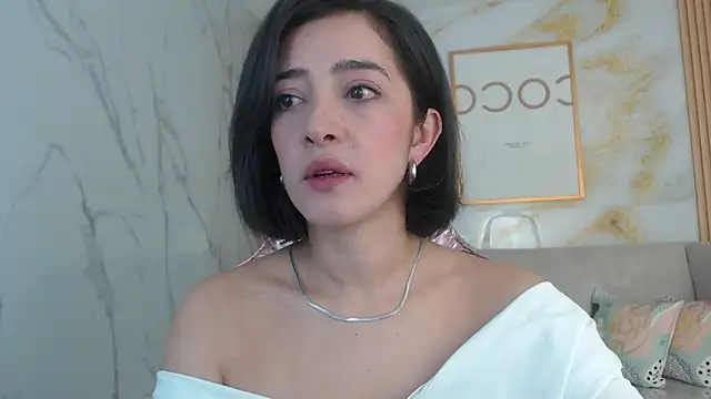 Snapshot of sara_lopez_s chatting on October 25, 1:41 pm sara lopez s online show from October 25, 1:41 pm