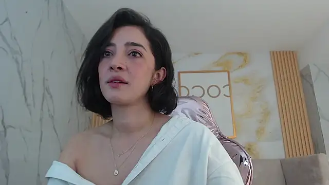 Snapshot of sara_lopez_s chatting on October 3, 2:00 pm sara lopez s online show from October 3, 2:00 pm