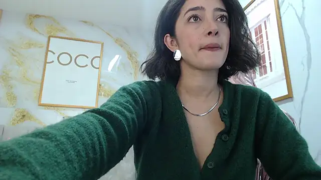 Snapshot of sara_lopez_s chatting on September 15, 1:08 pm sara lopez s online show from September 15, 1:08 pm