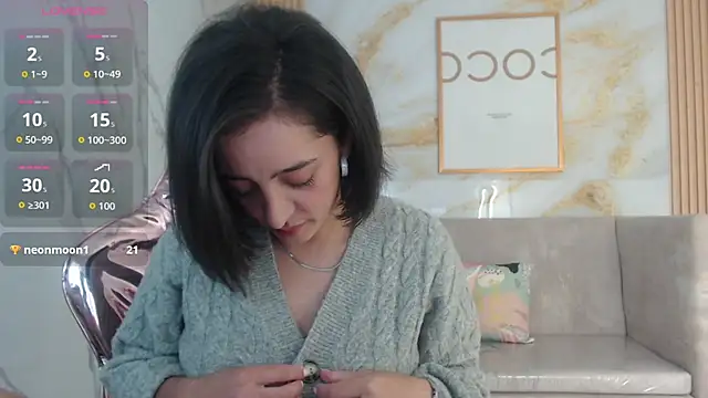 Snapshot of sara_lopez_s chatting on October 23, 1:39 pm sara lopez s online show from October 23, 1:39 pm