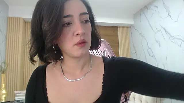 sara lopez s online show from April 13, 1:56 pm