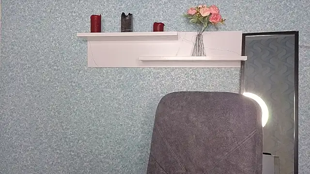 Elannaria online show from September 28, 5:07 pm